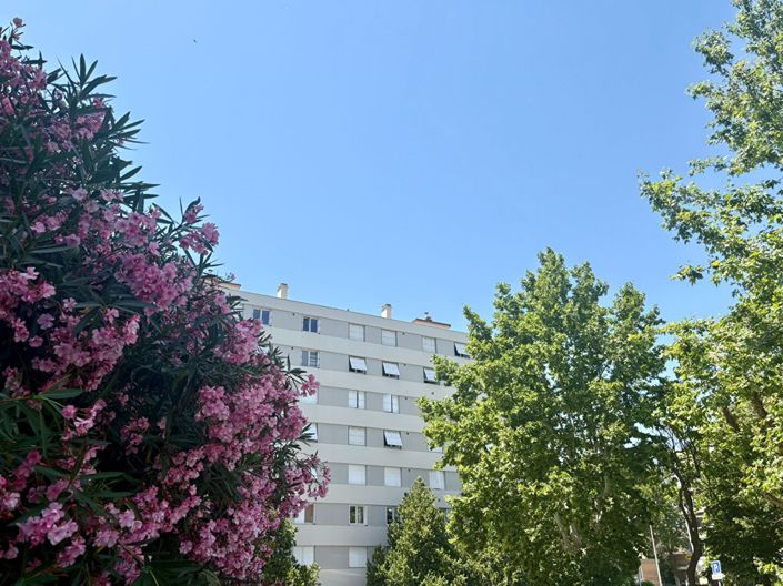 Image No.17-3 Bed Apartment for sale