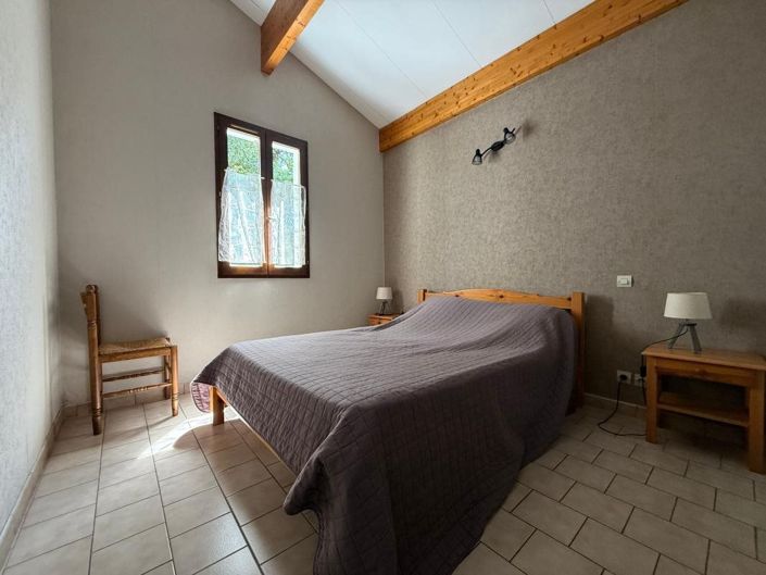 Image No.16-15 Bed House for sale