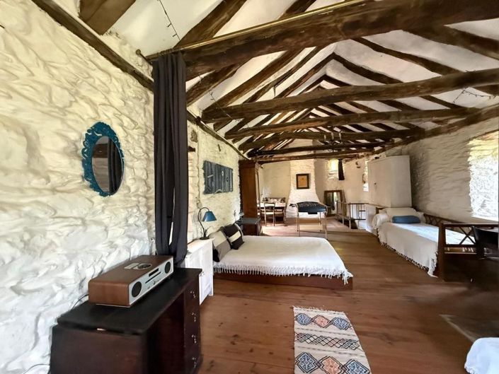 Image No.19-4 Bed House for sale