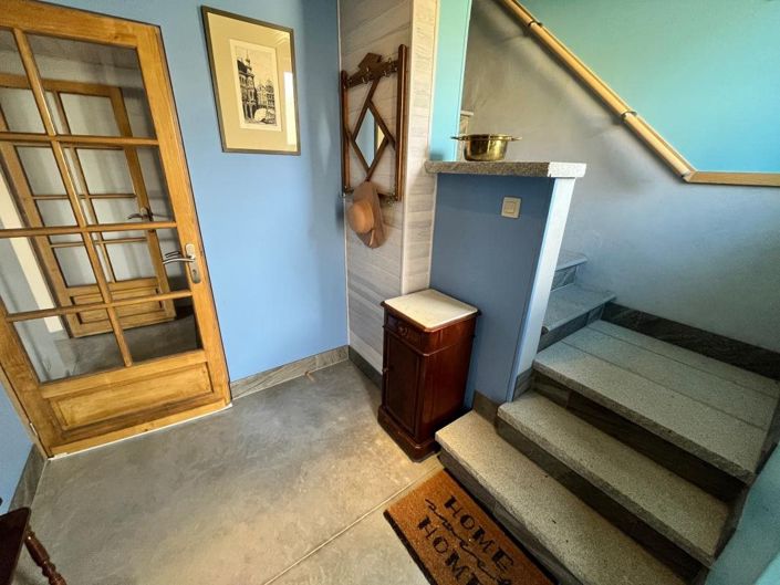 Image No.6-3 Bed House for sale