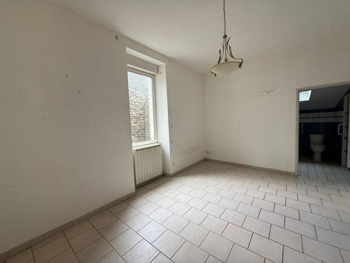 Image No.11-5 Bed House for sale