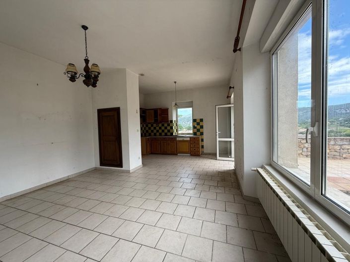 Image No.12-5 Bed House for sale