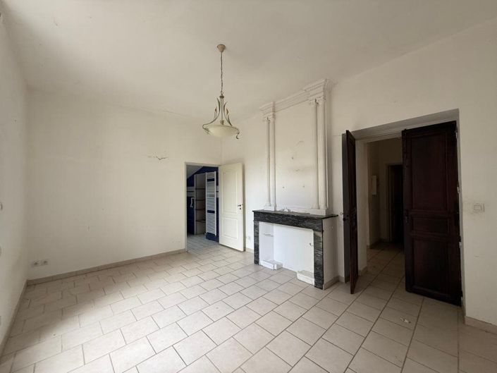 Image No.9-5 Bed House for sale