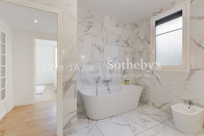 Image No.11-4 Bed House for sale