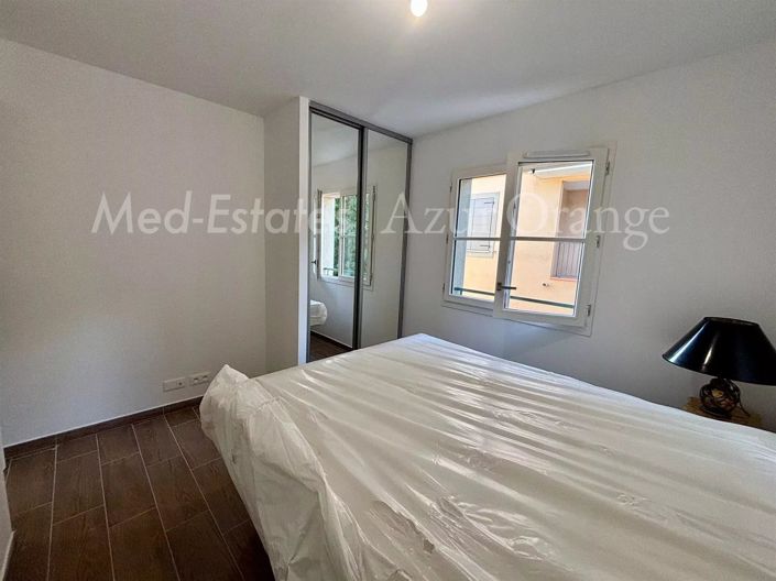 Image No.14-3 Bed Apartment for sale