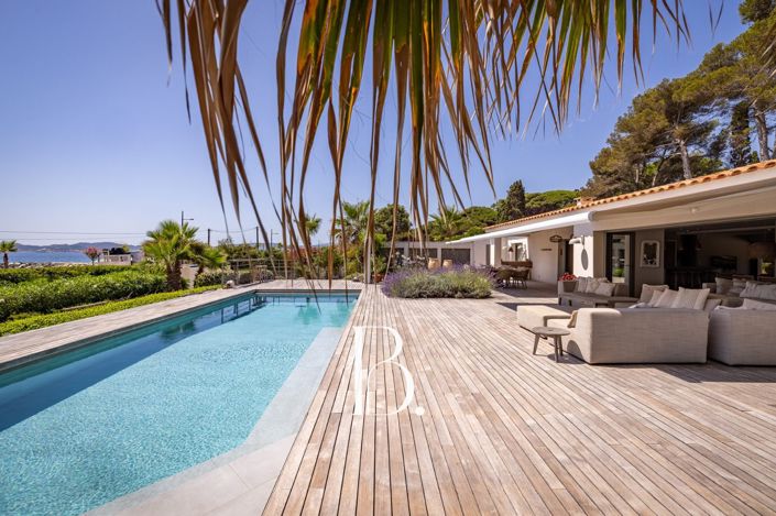 Image No.4-Propriété de 4 chambres à vendre à Sainte-Maxime