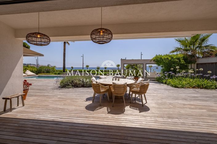 Image No.6-4 Bed Property for sale
