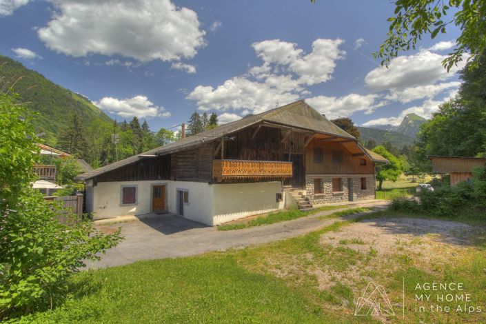 Image No.27-3 Bed House for sale