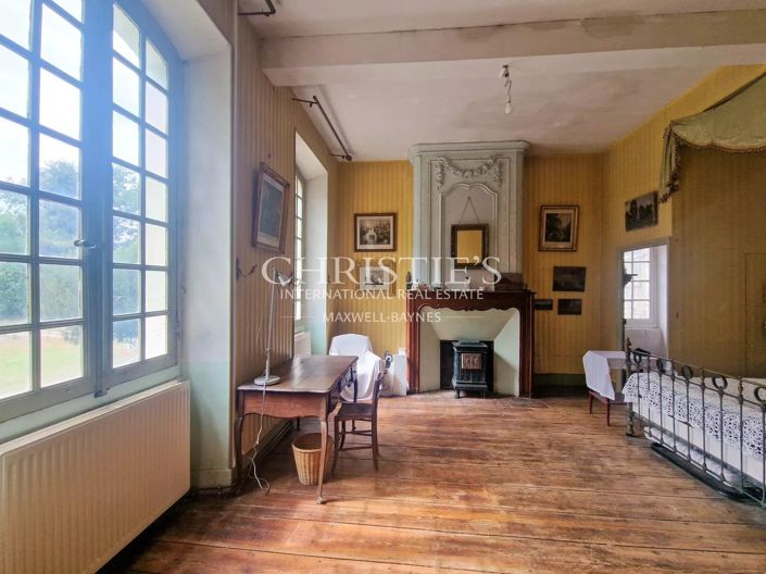 Image No.14-6 Bed House for sale
