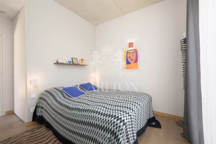 Image No.15-4 Bed House for sale