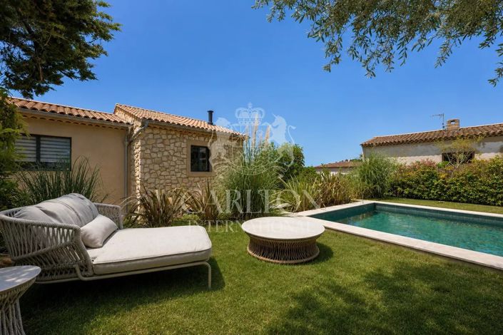 Image No.18-4 Bed House for sale