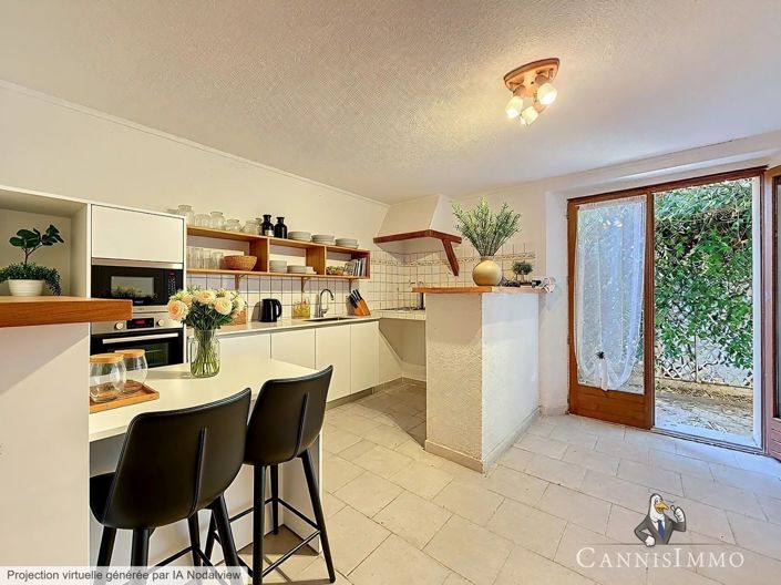 Image No.6-3 Bed House for sale