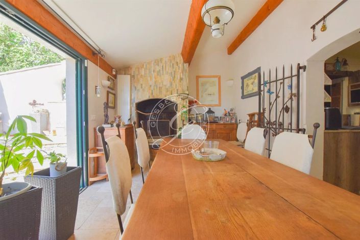 Image No.12-2 Bed House for sale