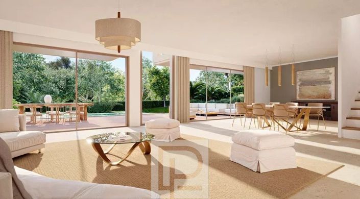 Image No.2-4 Bed House for sale