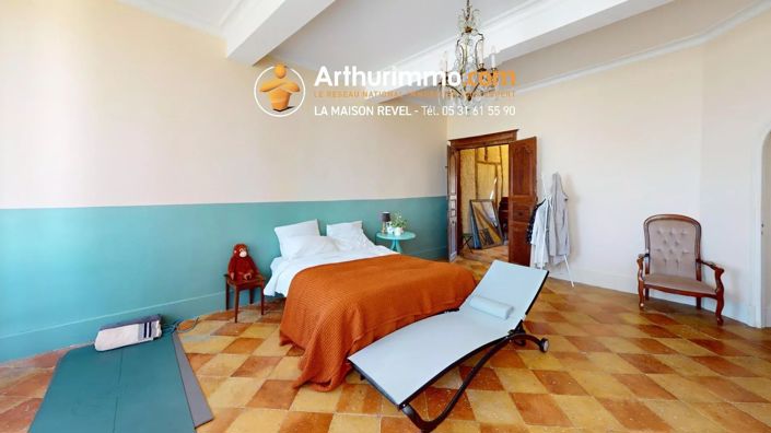 Image No.4-4 Bed House for sale