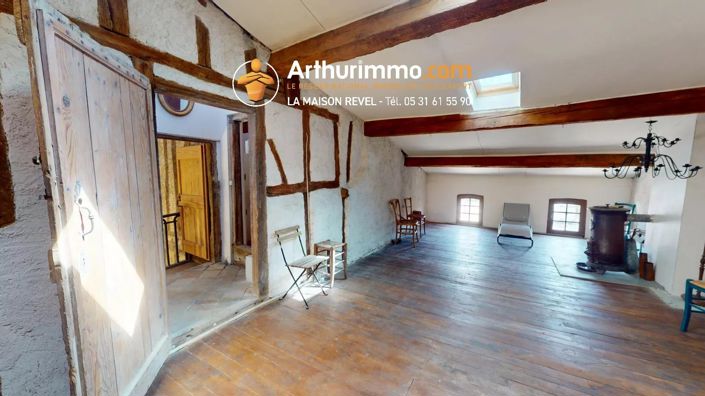 Image No.8-4 Bed House for sale