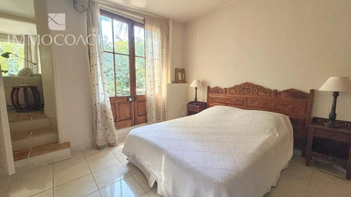 Image No.10-7 Bed House for sale