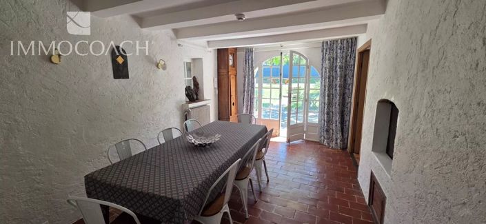 Image No.16-7 Bed House for sale
