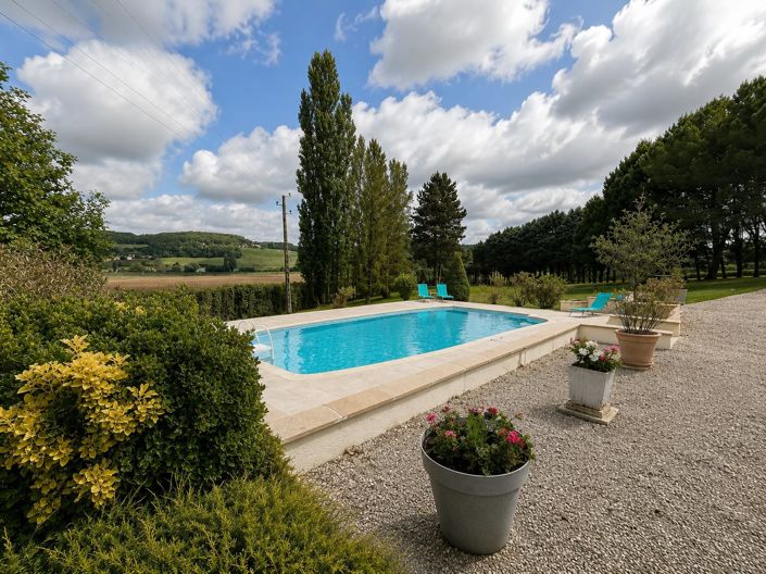 Image No.17-3 Bed House for sale
