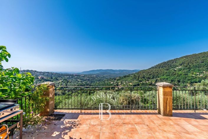 Image No.9-3 Bed House for sale