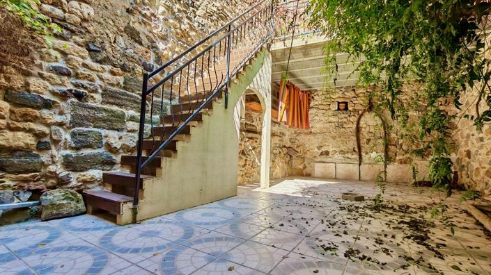Image No.7-2 Bed House for sale