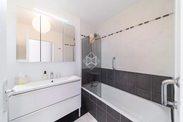 Image No.7-1 Bed Apartment for sale