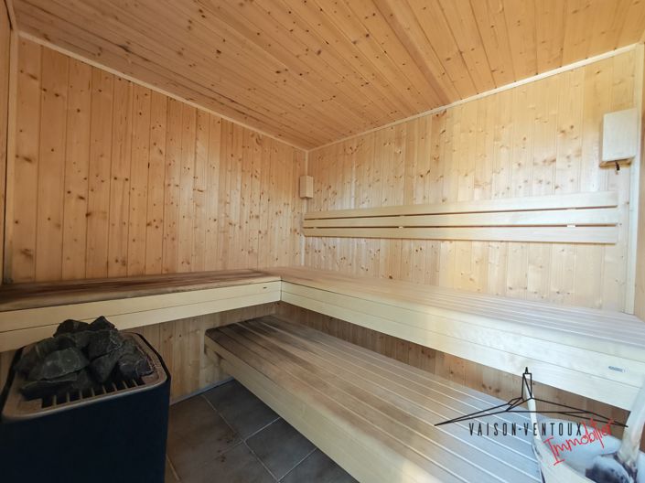 Image No.26-7 Bed House for sale