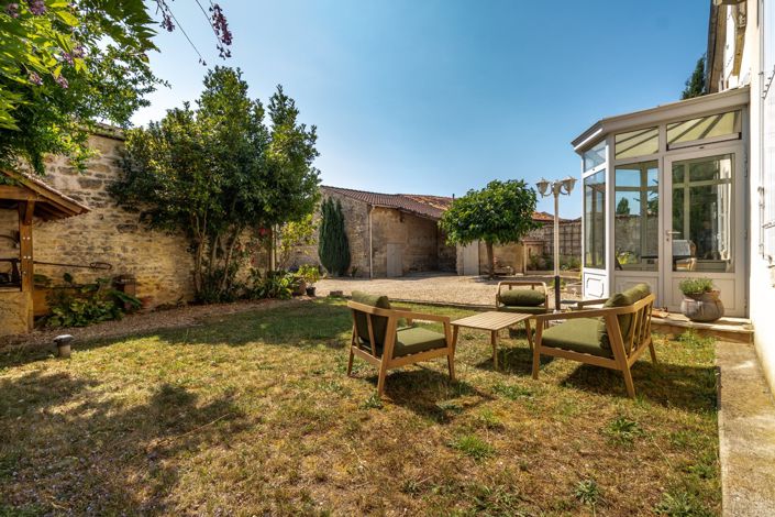 Image No.3-4 Bed House for sale