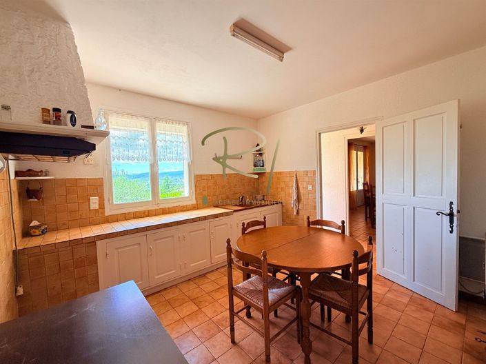 Image No.6-3 Bed House for sale