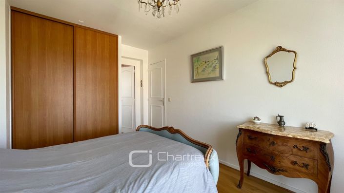 Image No.20-3 Bed Apartment for sale
