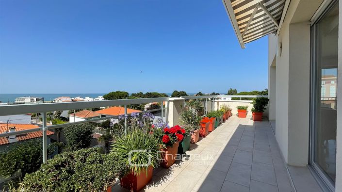 Image No.22-3 Bed Apartment for sale