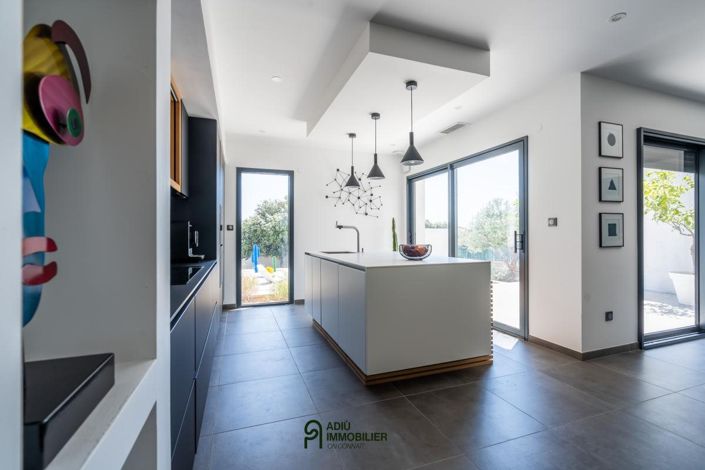 Image No.7-3 Bed House for sale