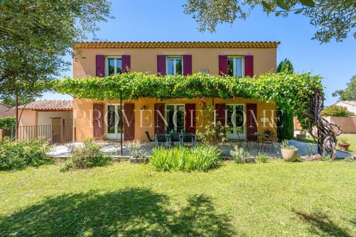 Image No.10-4 Bed House for sale