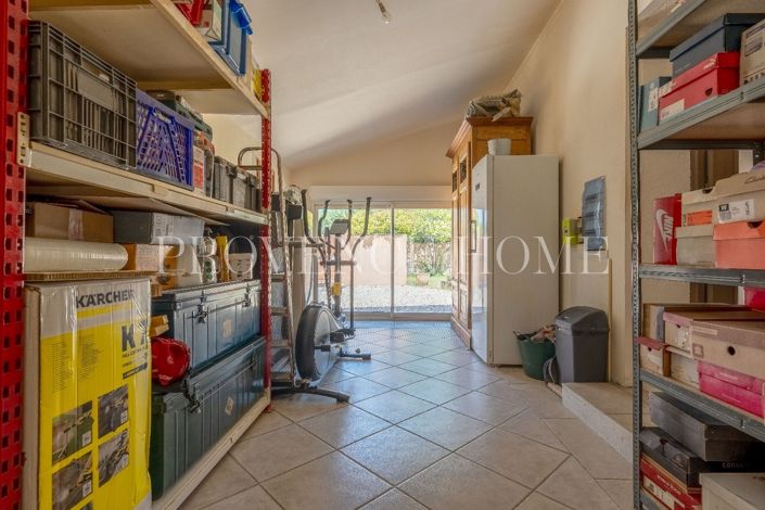Image No.9-4 Bed House for sale