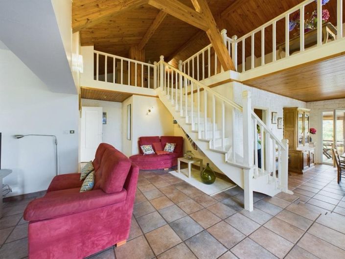 Image No.21-3 Bed House for sale