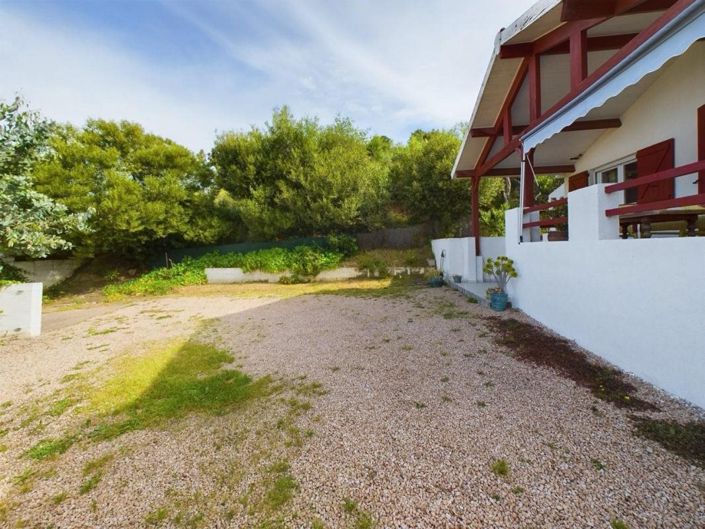 Image No.26-3 Bed House for sale