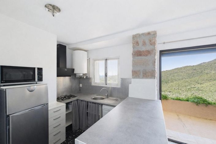 Image No.3-3 Bed House for sale