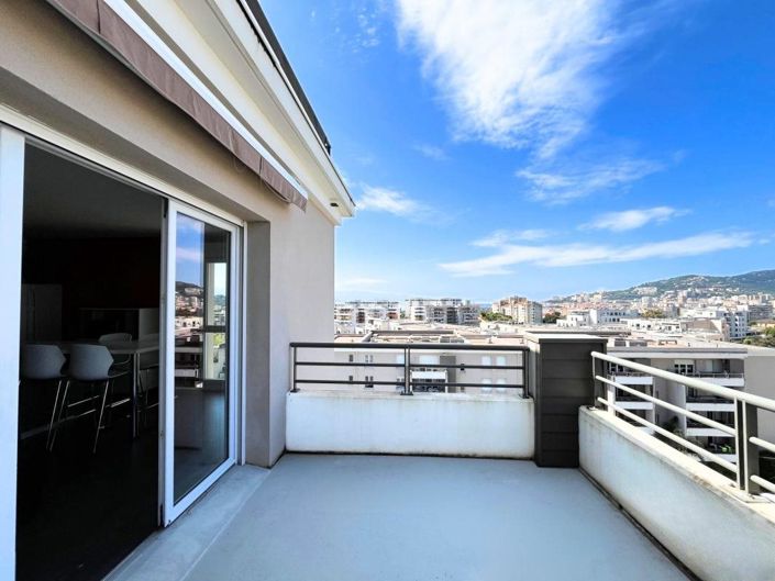Image No.16-3 Bed Apartment for sale