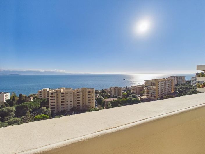 Image No.19-3 Bed Apartment for sale