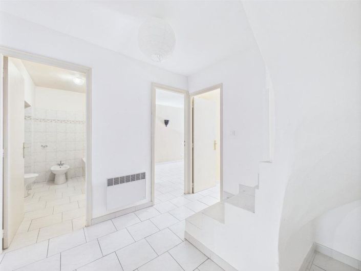 Image No.14-4 Bed Apartment for sale