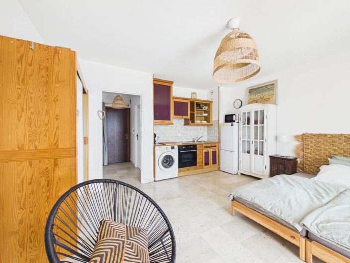 Image No.4-Apartment for sale