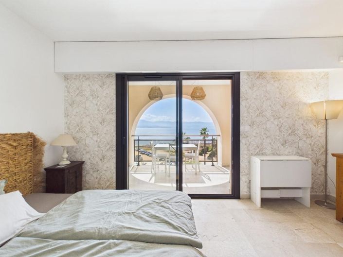 Image No.5-Apartment for sale