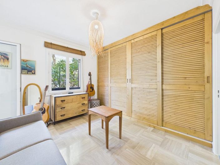 Image No.15-3 Bed Apartment for sale