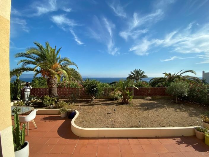 Image No.21-3 Bed Apartment for sale