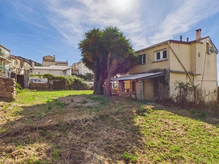 Image No.14-6 Bed House for sale