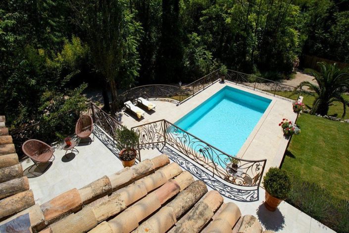 Image No.2-4 Bed House for sale