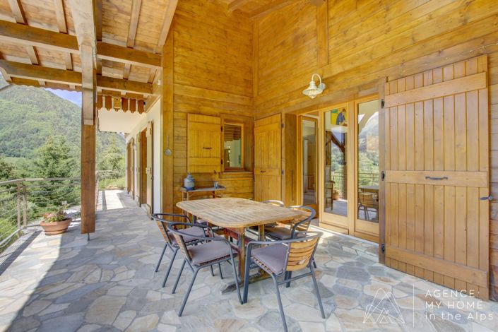 Image No.26-4 Bed Property for sale