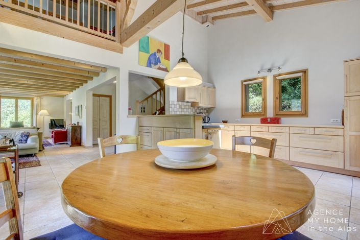 Image No.29-4 Bed Property for sale