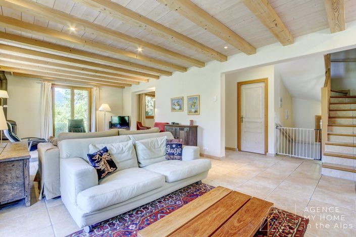 Image No.8-4 Bed Property for sale
