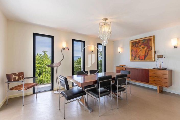 Image No.4-4 Bed House for sale